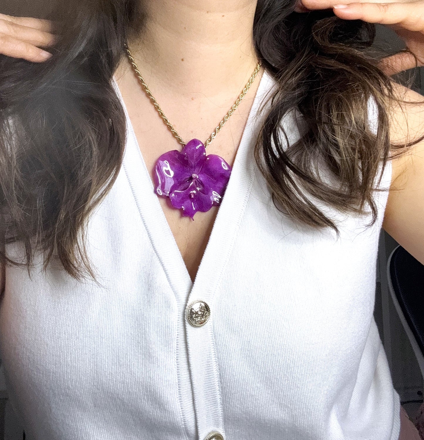 Real Orchid Flower Necklace – Gold Rope Chain