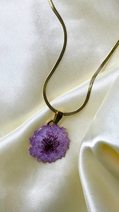 Chrysanthemum Necklace