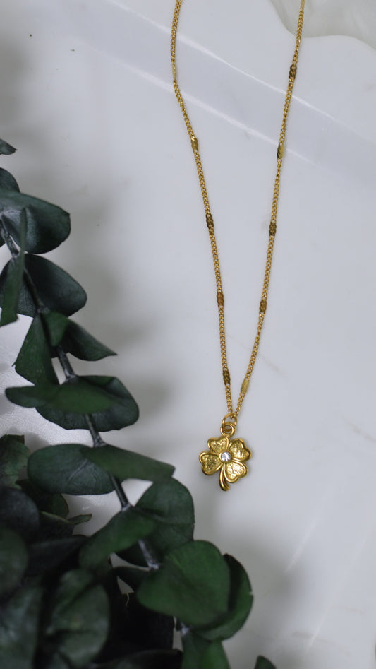 Clover Necklace