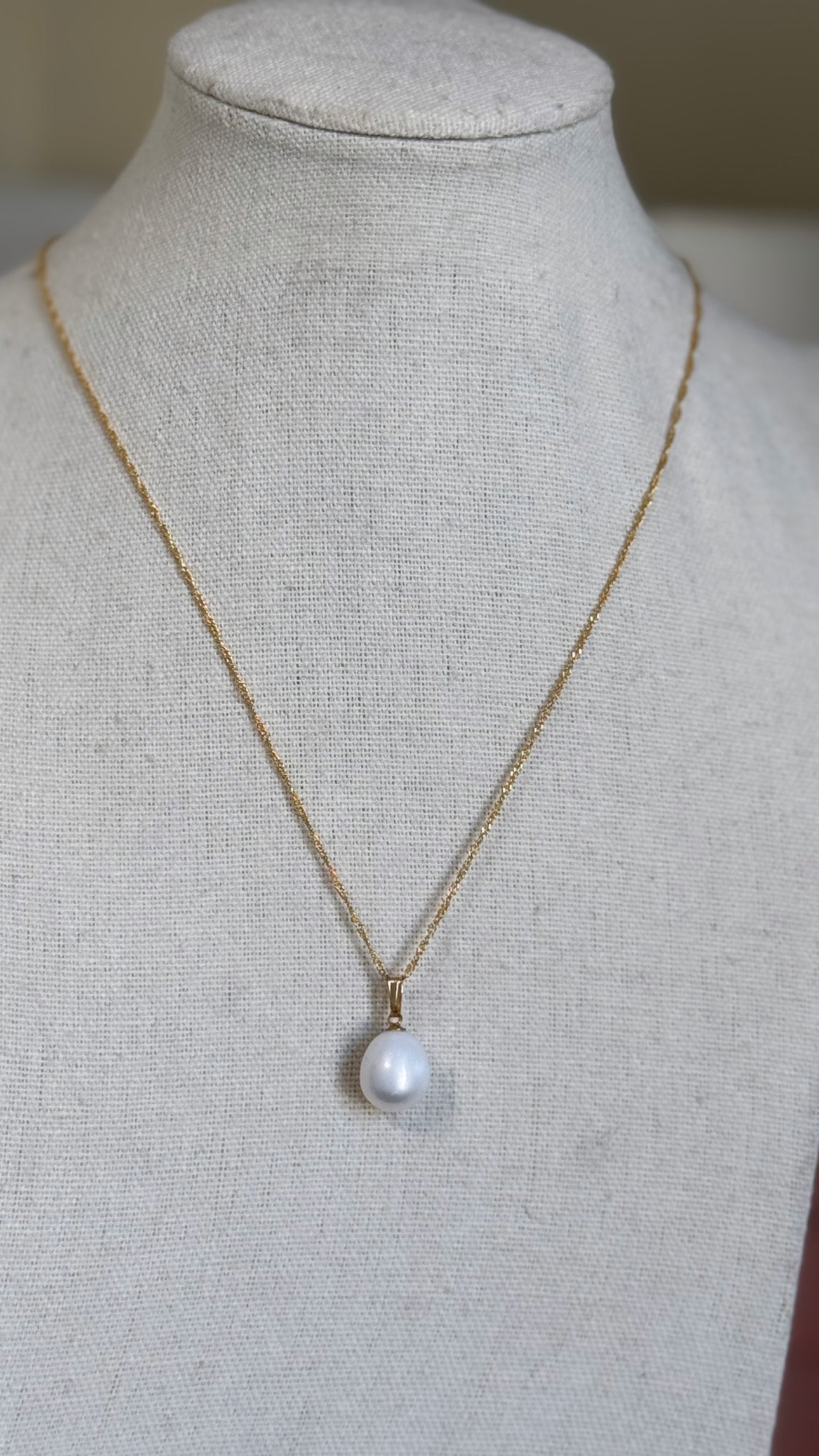 Daydream Pearl Necklace