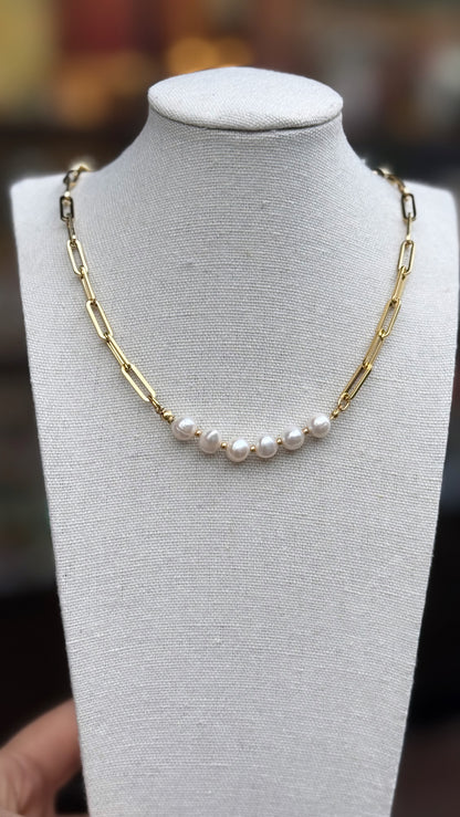 Pearl Grace Necklace