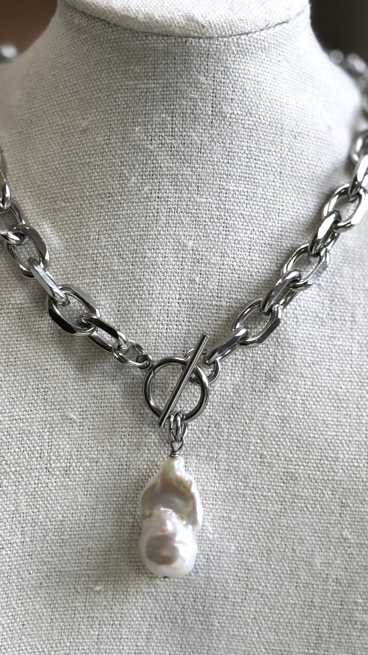 Baroque Pearl Necklace