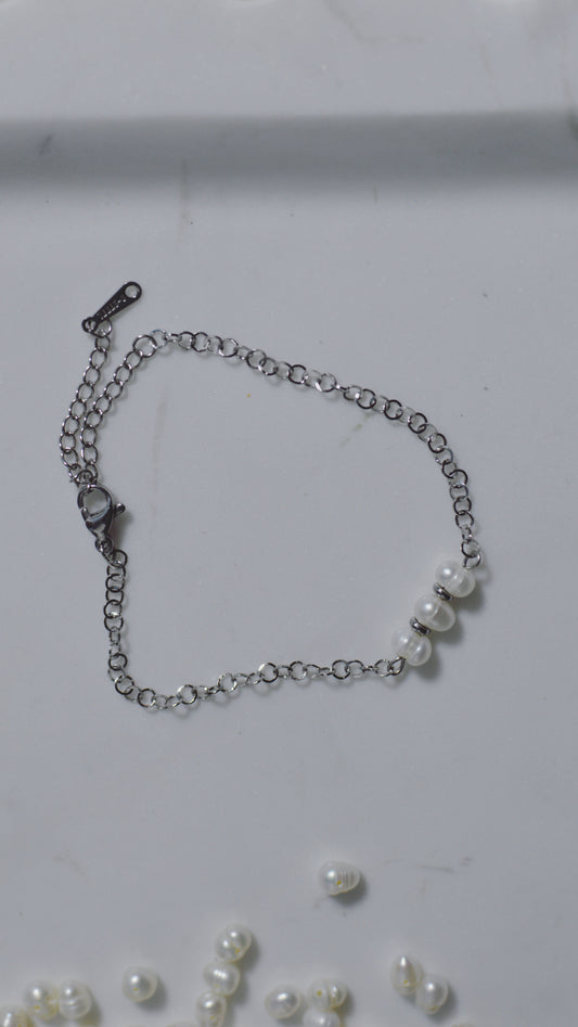 Pearl Bracelet