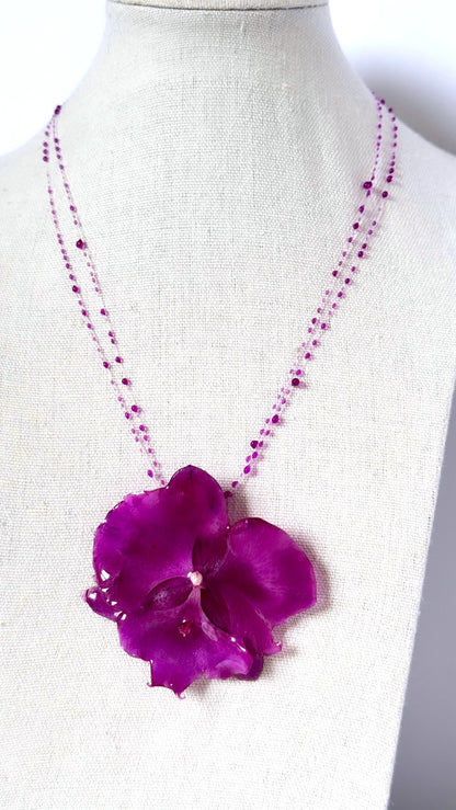 Real Orchid Invisible Necklace – Resin Droplet Chain