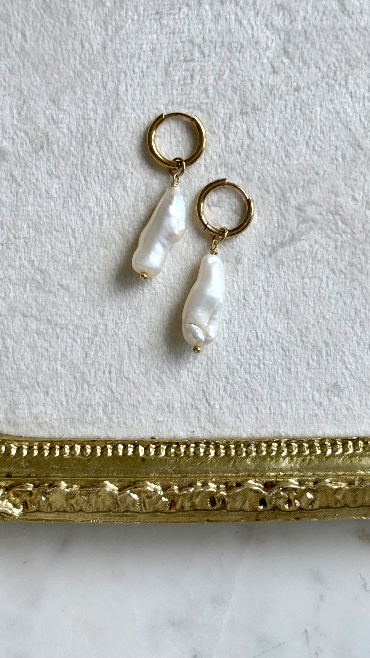Aurora Pearl Earrings