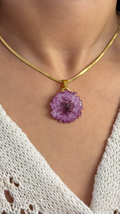 Chrysanthemum Necklace