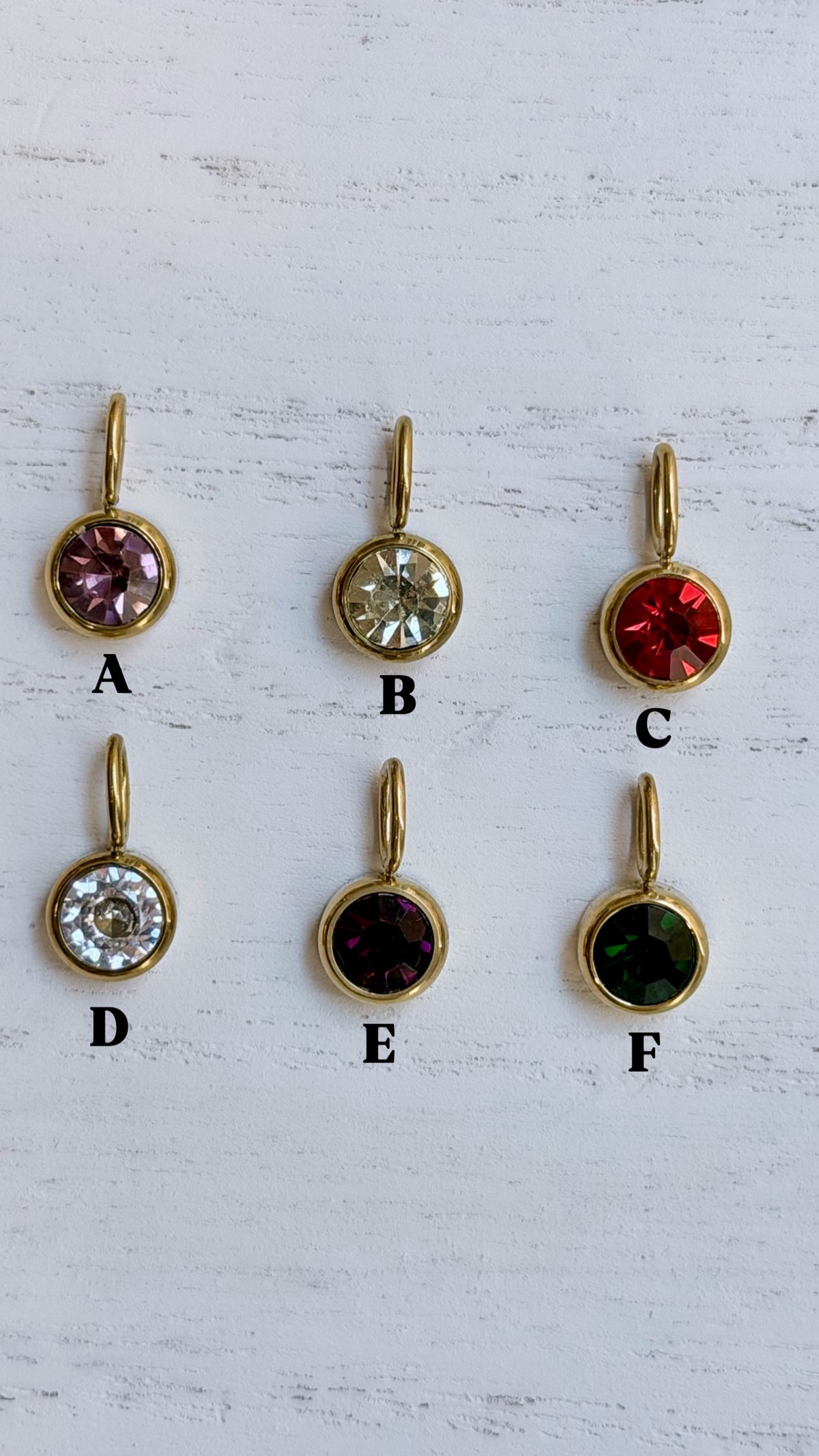 Charms - The Magnetic Necklace