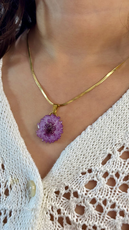 Chrysanthemum Necklace
